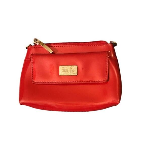 Beijo Red Patent Leather Clutch Wallet With Zip Closure & Internal Pockets Flaw - Picture 1 of 9